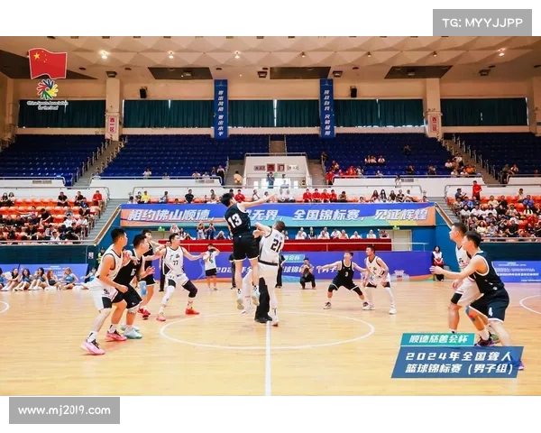 控球大师突破极限挑战,掌控赛场节奏引领篮球新风潮 控球大师突破极限挑战,掌控赛场节奏引领篮球新风潮